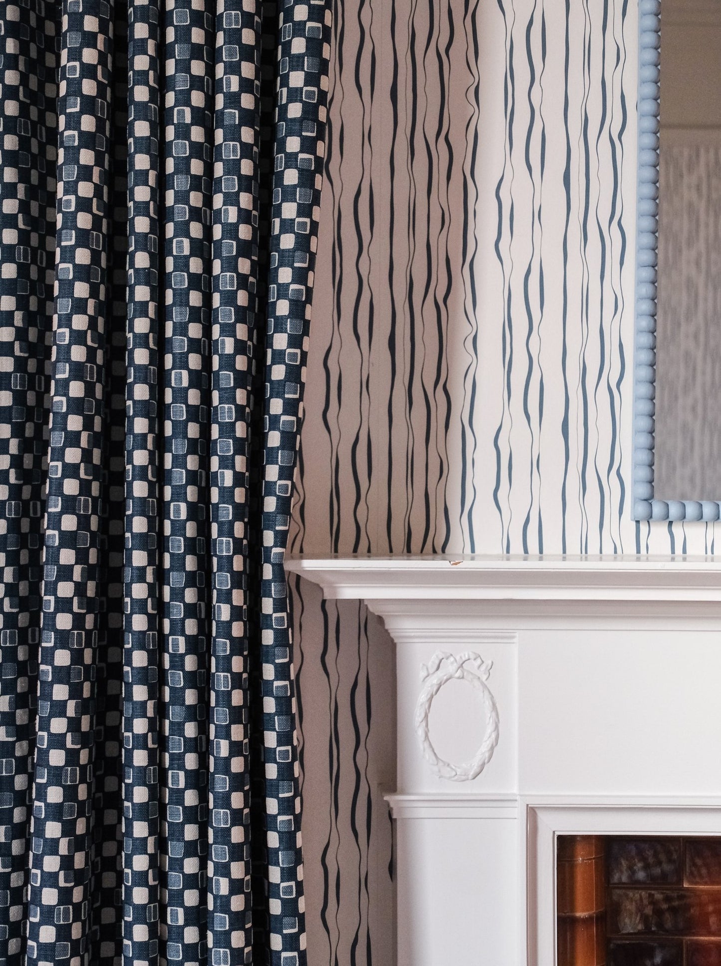 INDIAN INK WALLPAPER // stone blue