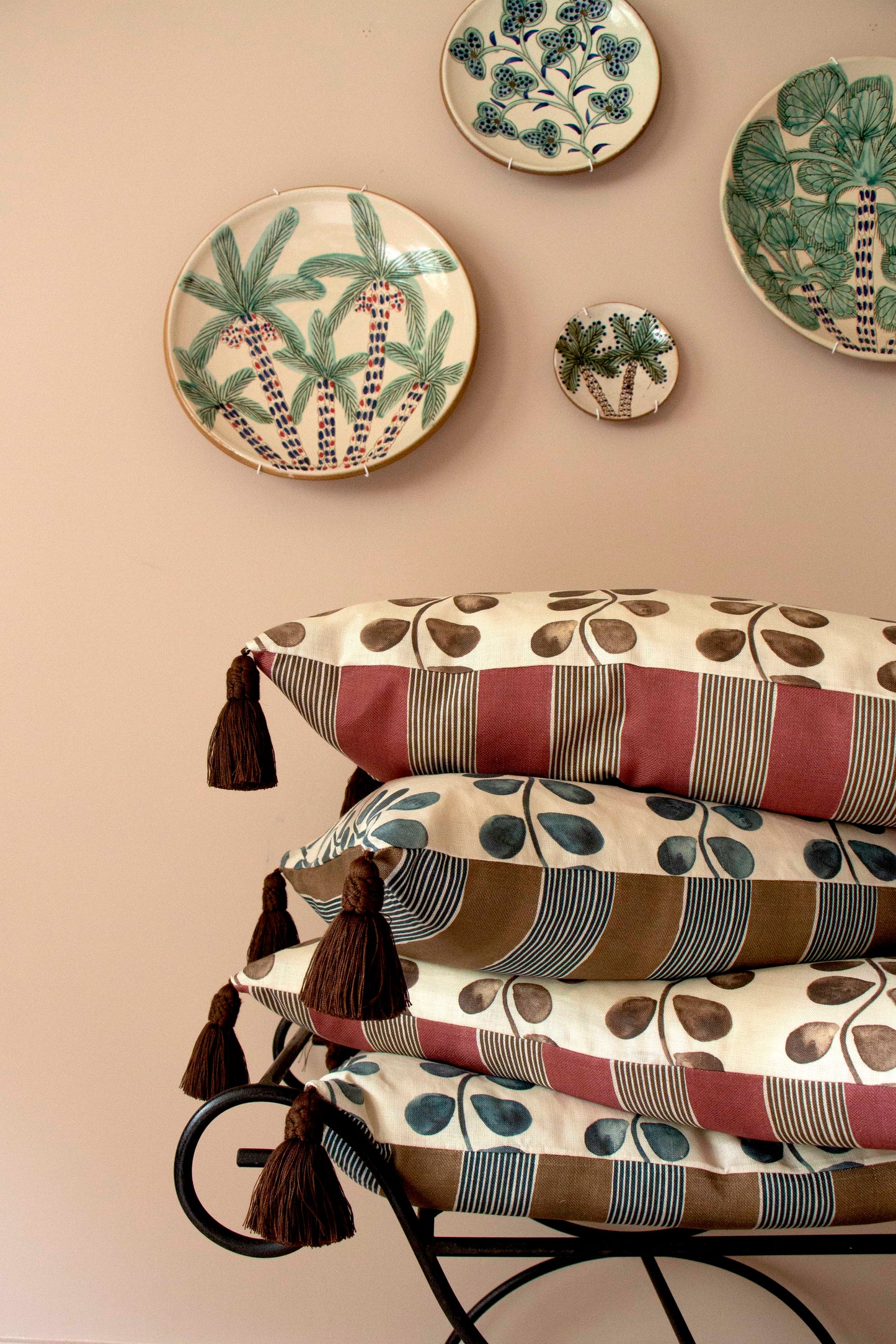 CANOPY CUSHION // peat