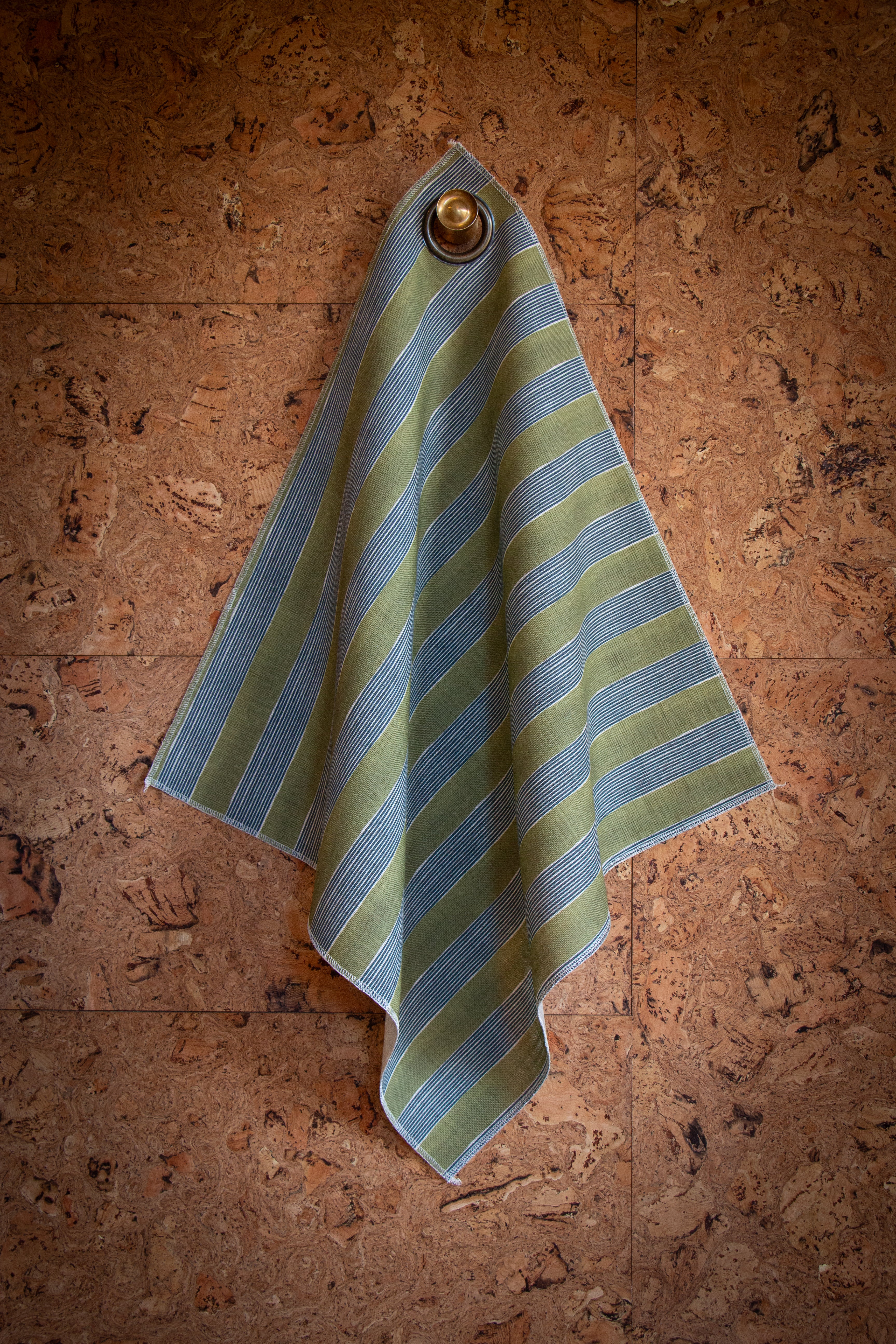 NEW STRIPE // olive