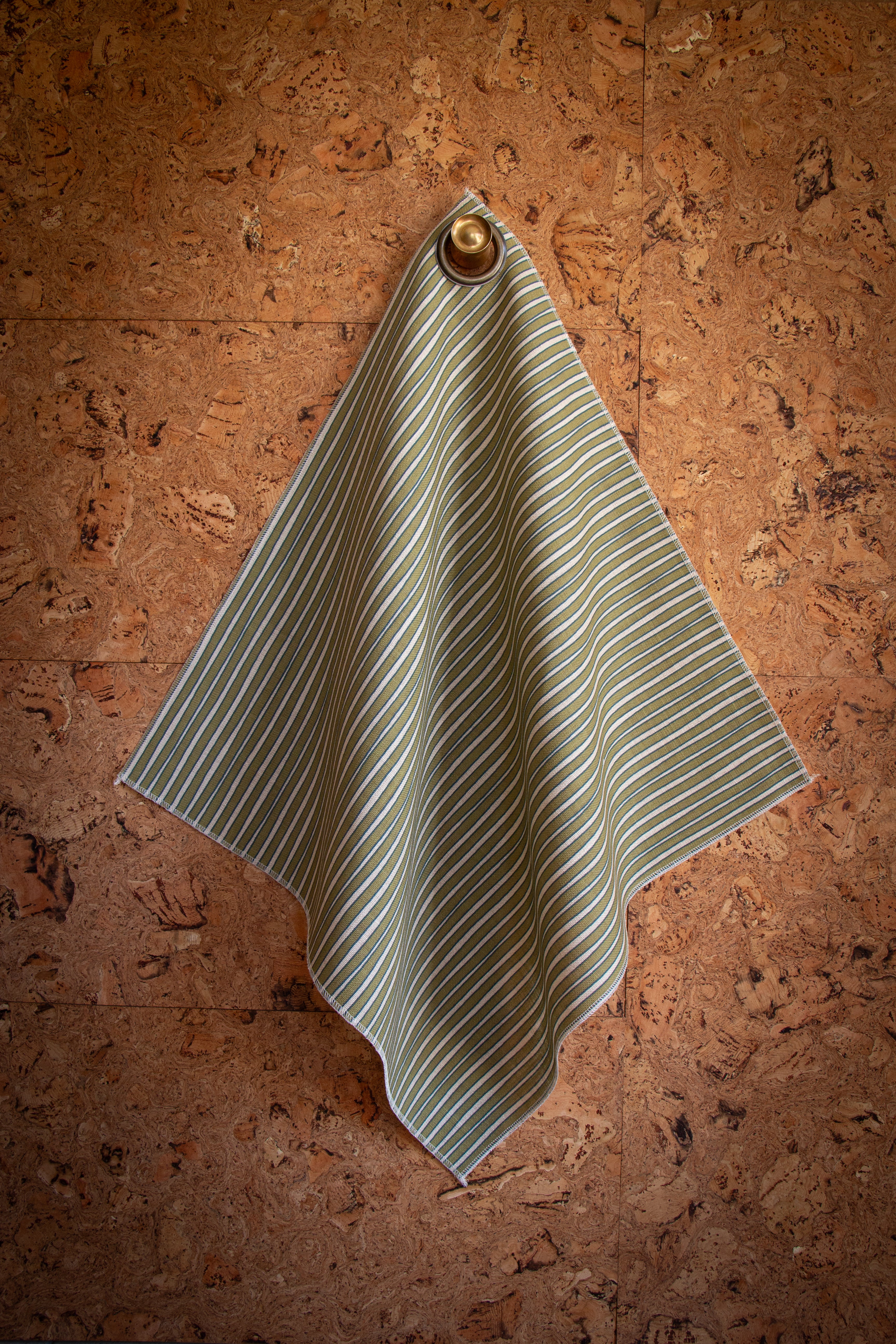 PYJAMA // olive