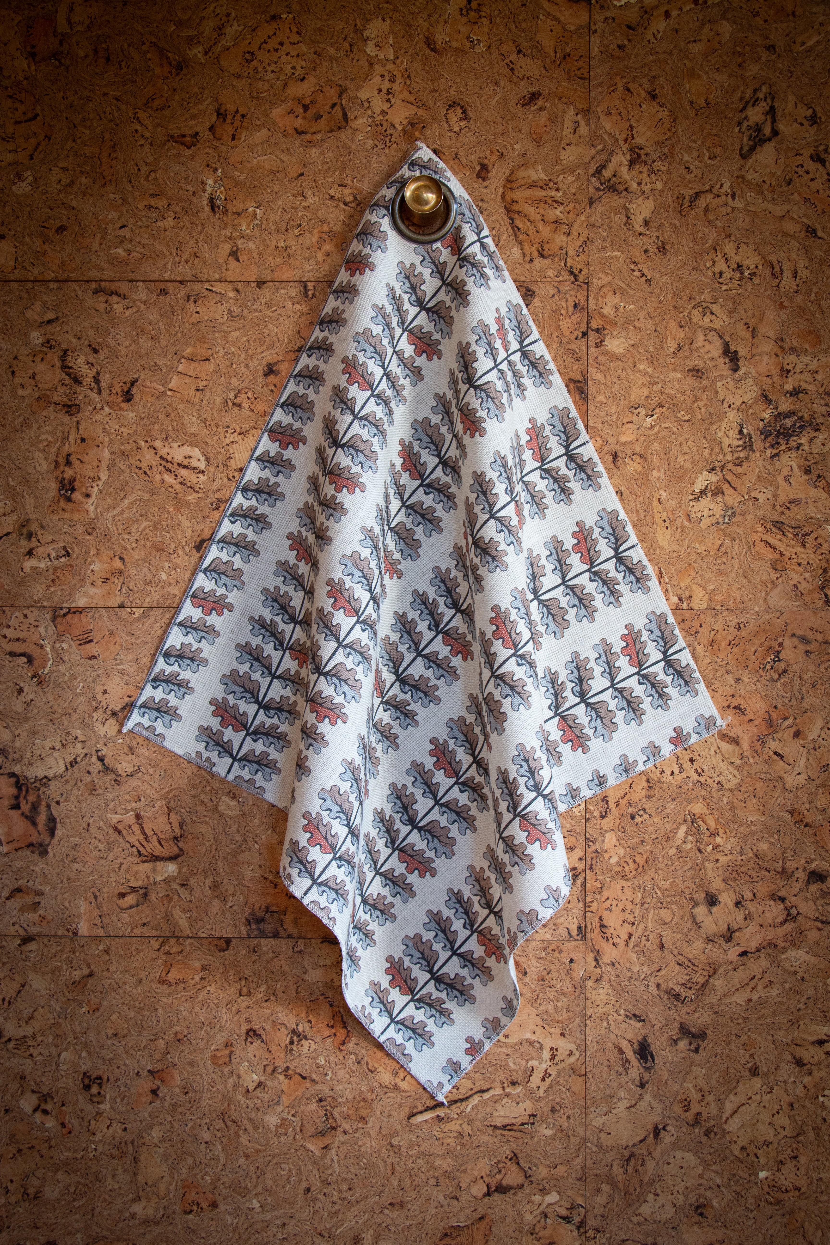 QUERCUS // chambray