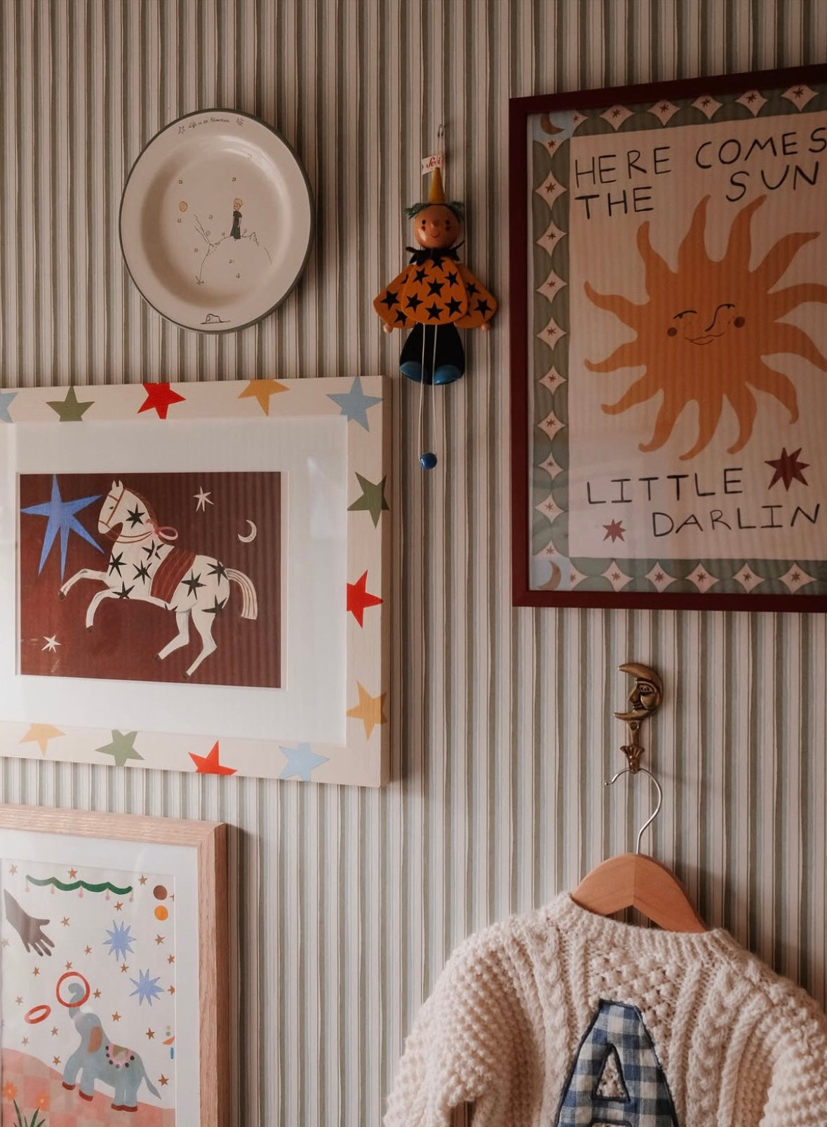 MODERN TICKING WALLPAPER // seafoam